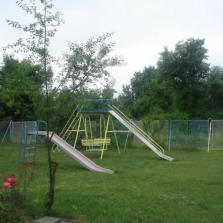База отдыха Vestony Bungalows